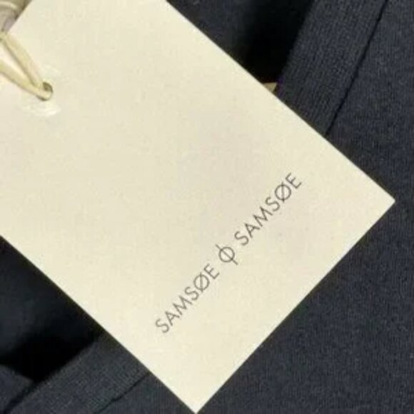 NWT Samsoe Navy Blue V-Neck Short Sleeve T-Shirt Mens Size Medium Marian Tee NEW - Picture 7 of 7